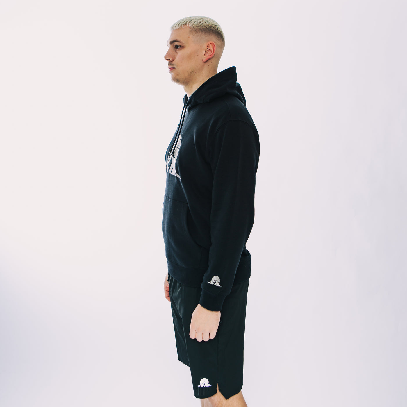 BREEZE HOODIE BLACK