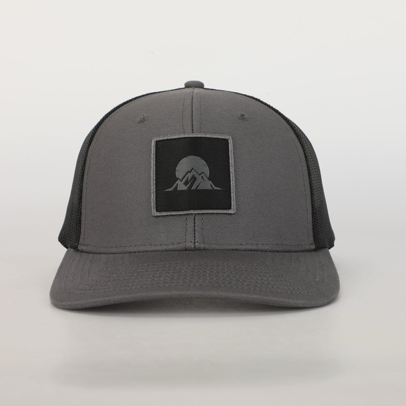 TRUCKER CAP SLEEK LOGO GREY/BLACK